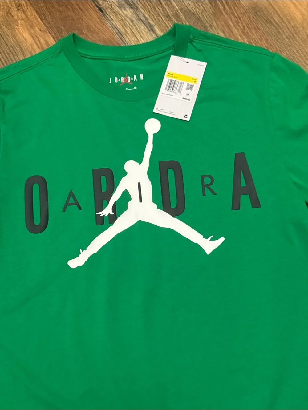 NWT Jordan Jumpman Graphic Logo T-Shirt Green Men’s Small DV1445-310